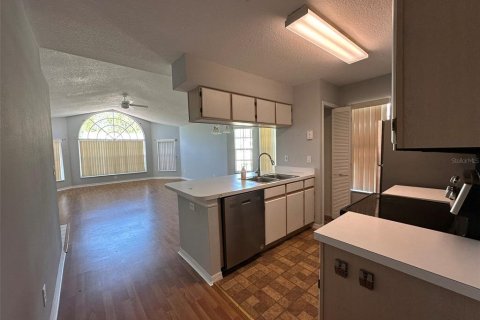 Copropriété à louer à Kissimmee, Floride: 3 chambres, 125.42 m2 № 2119416 - photo 7