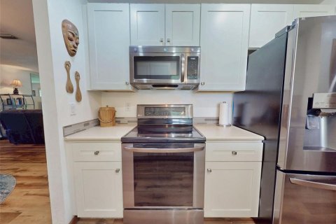 Casa en venta en New Smyrna Beach, Florida, 3 dormitorios, 117.06 m2 № 2387387 - foto 10