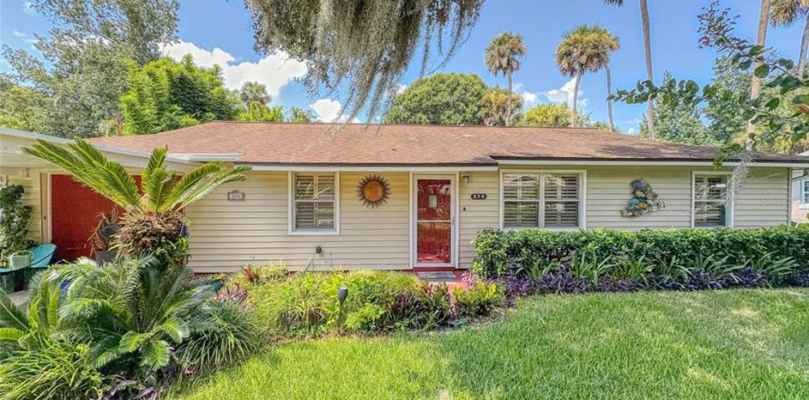 Casa en New Smyrna Beach, Florida 3 dormitorios, 117.06 m2 № 2387387