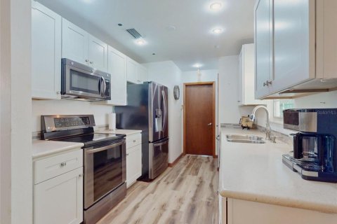 Casa en venta en New Smyrna Beach, Florida, 3 dormitorios, 117.06 m2 № 2387387 - foto 9