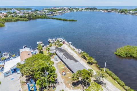 Commercial property in Port Richey, Florida 477.7 sq.m. № 1629803 - photo 16
