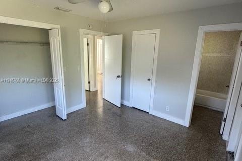 Propiedad comercial en venta en Delray Beach, Florida, 182.46 m2 № 1973985 - foto 10