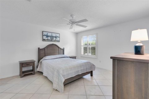 Casa en venta en The Villages, Florida, 3 dormitorios, 129.32 m2 № 1807244 - foto 16