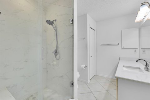 Casa en venta en The Villages, Florida, 3 dormitorios, 129.32 m2 № 1807244 - foto 17