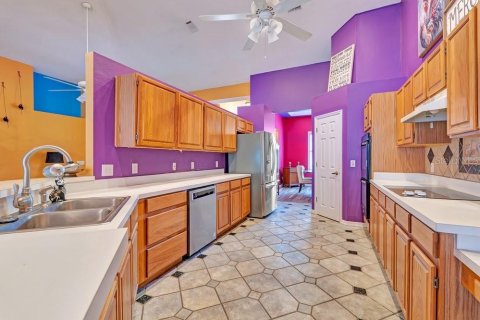Casa en venta en Orlando, Florida, 4 dormitorios, 233.09 m2 № 2349609 - foto 11