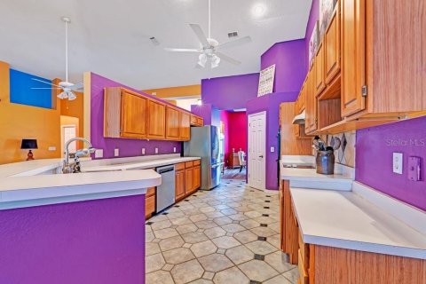 Casa en venta en Orlando, Florida, 4 dormitorios, 233.09 m2 № 2349609 - foto 10