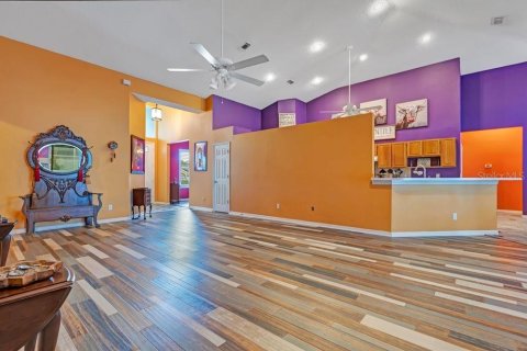 Casa en venta en Orlando, Florida, 4 dormitorios, 233.09 m2 № 2349609 - foto 5