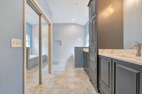 Casa en venta en Orlando, Florida, 4 dormitorios, 233.09 m2 № 2349609 - foto 19