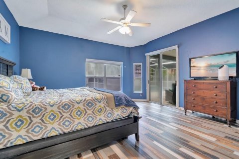 Casa en venta en Orlando, Florida, 4 dormitorios, 233.09 m2 № 2349609 - foto 18