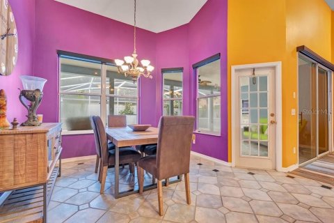 Casa en venta en Orlando, Florida, 4 dormitorios, 233.09 m2 № 2349609 - foto 9