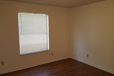 Condo in Orlando, Florida, 3 bedrooms  № 2379721 - photo 9
