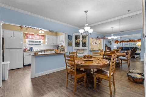 Condo in Saint Petersburg, Florida, 2 bedrooms  № 1437836 - photo 14