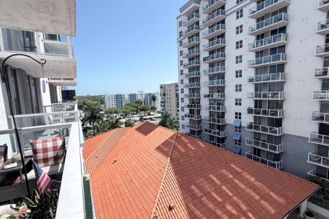 Купить кондоминиум в Майами, Флорида 3 комнаты, 63.64м2, № 2086095 - фото 23