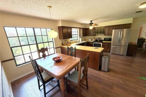 Casa en venta en Ocala, Florida, 4 dormitorios, 213.58 m2 № 2224494 - foto 17