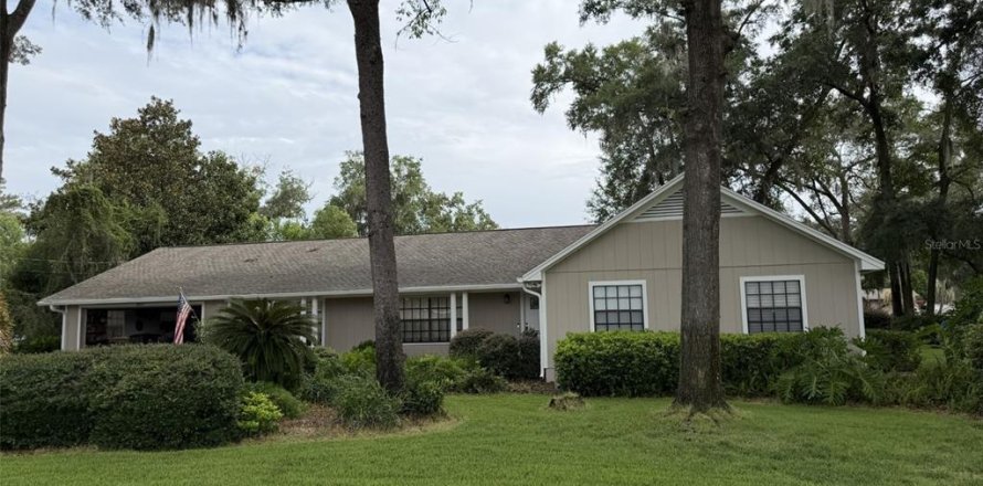 Casa en Ocala, Florida 4 dormitorios, 213.58 m2 № 2224494