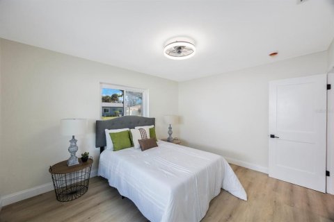 Casa en venta en Saint Pete Beach, Florida, 4 dormitorios, 160.63 m2 № 2233418 - foto 22