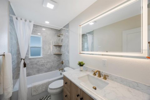 Casa en venta en Saint Pete Beach, Florida, 4 dormitorios, 160.63 m2 № 2233418 - foto 24