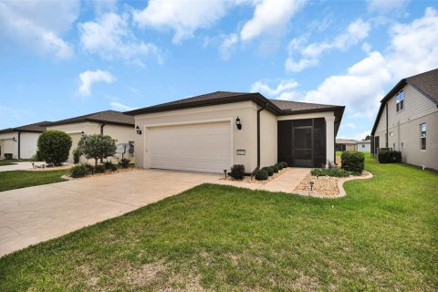 Casa en venta en Ocala, Florida, 2 dormitorios, 130.43 m2 № 1803240 - foto 1