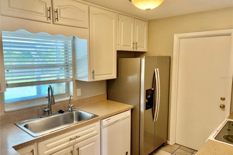 House in Orlando, Florida 3 bedrooms, 129.04 sq.m. № 1840394 - photo 9