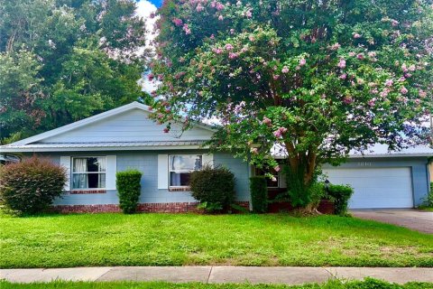 House in Orlando, Florida 3 bedrooms, 129.04 sq.m. № 1840394 - photo 2