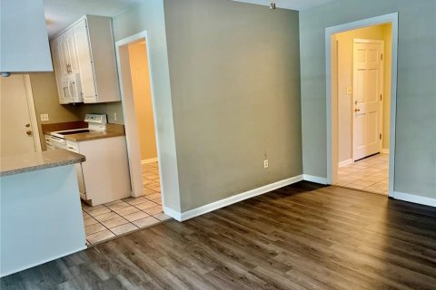 House in Orlando, Florida 3 bedrooms, 129.04 sq.m. № 1840394 - photo 13
