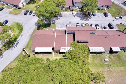 Townhouse in Kissimmee, Florida 2 bedrooms, 99.03 sq.m. № 2215111 - photo 22