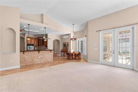 House in Brandon, Florida 4 bedrooms, 311.78 sq.m. № 1869023 - photo 20