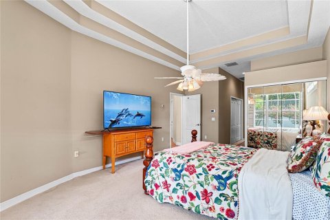 House in Brandon, Florida 4 bedrooms, 311.78 sq.m. № 1869023 - photo 22