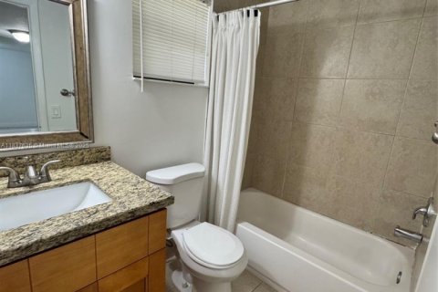 Condo in Coconut Creek, Florida, 2 bedrooms  № 1978720 - photo 22