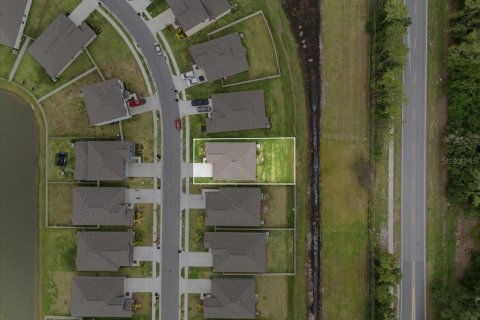 Casa en venta en Lakeland, Florida, 3 dormitorios, 145.02 m2 № 1773035 - foto 11