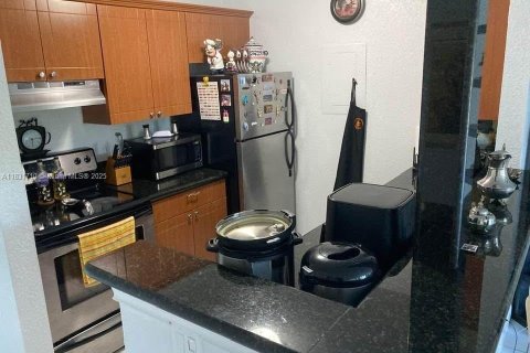 Купить кондоминиум в Майами, Флорида 2 спальни, 77.2м2, № 1957444 - фото 8