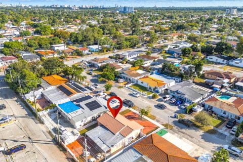 Купить виллу или дом в Майами, Флорида 3 спальни, 127.93м2, № 1976289 - фото 27