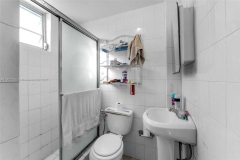 Купить виллу или дом в Майами, Флорида 3 спальни, 127.93м2, № 1976289 - фото 19