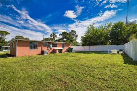 House in Englewood, Florida 2 bedrooms, 81.75 sq.m. № 1531995 - photo 29