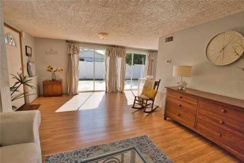 House in Englewood, Florida 2 bedrooms, 81.75 sq.m. № 1531995 - photo 16