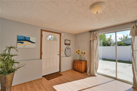 House in Englewood, Florida 2 bedrooms, 81.75 sq.m. № 1531995 - photo 11