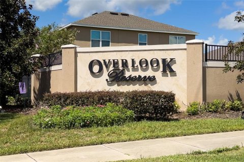 Casa en Kissimmee, Florida 4 dormitorios, 157.84 m2 № 2380618