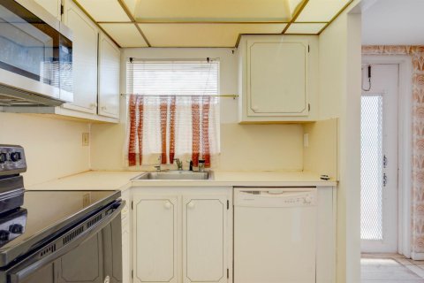 Condominio en venta en Sunrise, Florida, 2 dormitorios, 78.97 m2 № 2249325 - foto 4