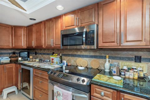 Condo in Clearwater, Florida, 2 bedrooms  № 1917272 - photo 28