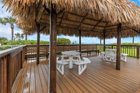 Condo in Clearwater, Florida, 2 bedrooms  № 1917272 - photo 13