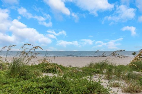 Condo in Clearwater, Florida, 2 bedrooms  № 1917272 - photo 15