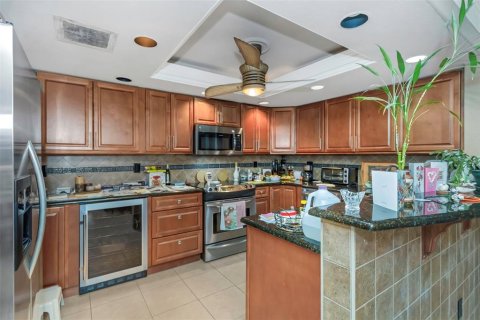 Condo in Clearwater, Florida, 2 bedrooms  № 1917272 - photo 25