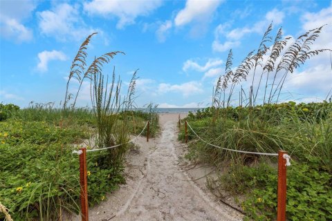 Condo in Clearwater, Florida, 2 bedrooms  № 1917272 - photo 18