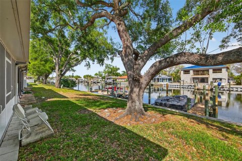 Adosado en venta en Saint Petersburg, Florida, 3 dormitorios, 146.97 m2 № 2142243 - foto 28