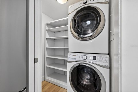 Adosado en venta en Saint Petersburg, Florida, 3 dormitorios, 146.97 m2 № 2142243 - foto 23