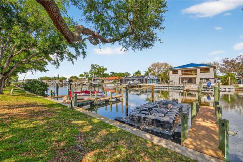 Adosado en venta en Saint Petersburg, Florida, 3 dormitorios, 146.97 m2 № 2142243 - foto 29