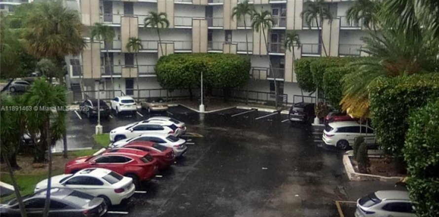 Condo à Aventura, Floride, 1 chambre  № 1946729