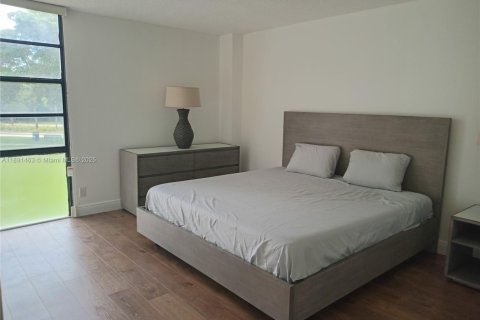 Copropriété à vendre à Aventura, Floride: 1 chambre, 68.84 m2 № 1946729 - photo 12