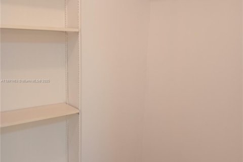 Copropriété à vendre à Aventura, Floride: 1 chambre, 68.84 m2 № 1946729 - photo 16
