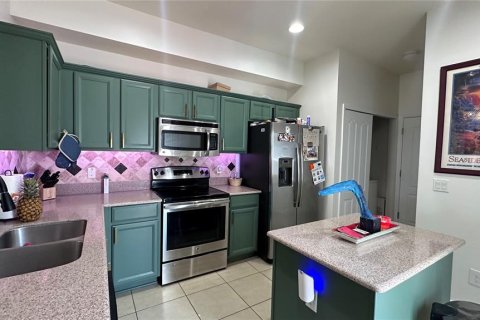 Townhouse in Groveland, Florida 3 bedrooms, 151.34 sq.m. № 1568935 - photo 13